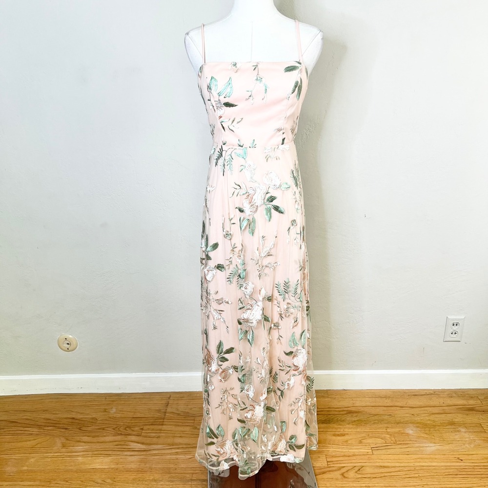 Lulus Maxi Dress Size Small Pink Floral‎ Embroidered Mesh Spaghetti Strap Gown